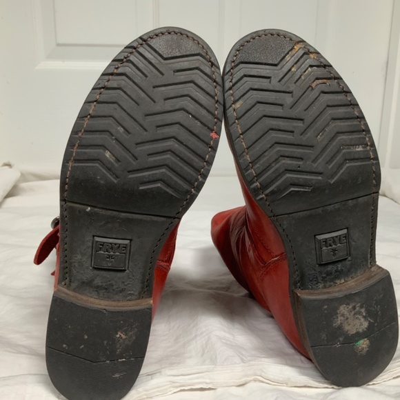 Frye Veronica Slouchy Short Boots in Women’s size 6 Tomato Red - Picture 8 of 12